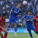 Komdis PSSI Hukum Persib Akibat Ricuh Bobotoh Setelah Lawan Persija: 2 Laga Kandang Tanpa Penonton, 3 Home Tutup Tribune Utara dan Selatan