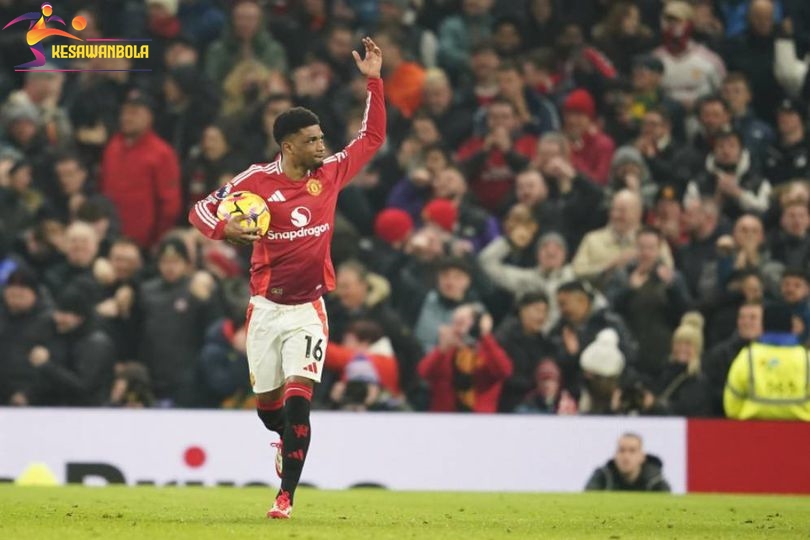Apa yang Membuat Amad Diallo Begitu Emosi Sampai Acungkan Jari Tengah ke Fans MU di Malaysia?