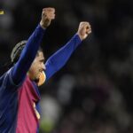 Dijual Barcelona, Ronald Araujo Merapat ke Manchester United?