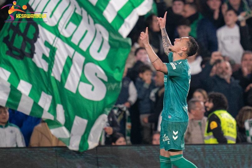 Kata Pemain Real Betis: Kami Menunggumu Kembali, Wahai Antony!