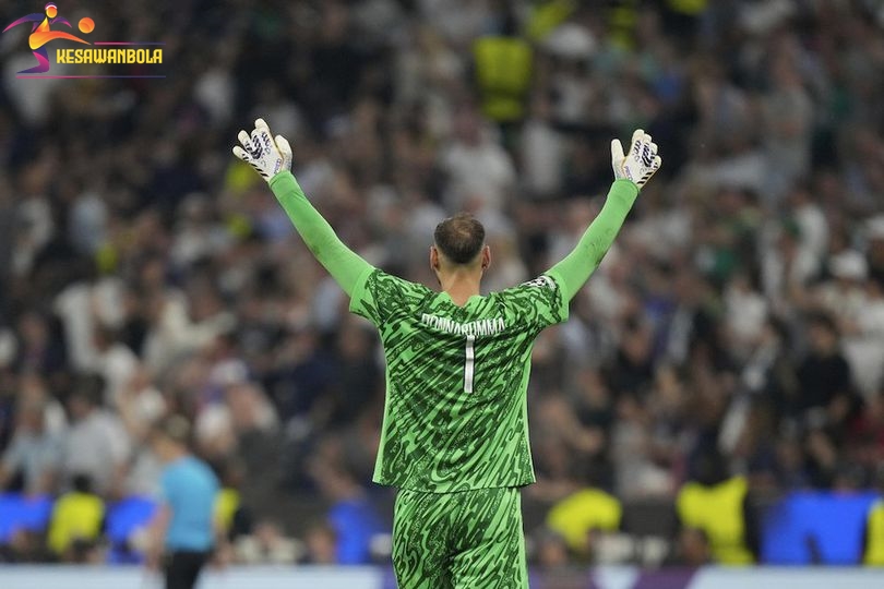 Detik-detik Saat Skuad PSG ‘Lawan’ Klub Demi Beri Penghormatan Terakhir untuk Donnarumma
