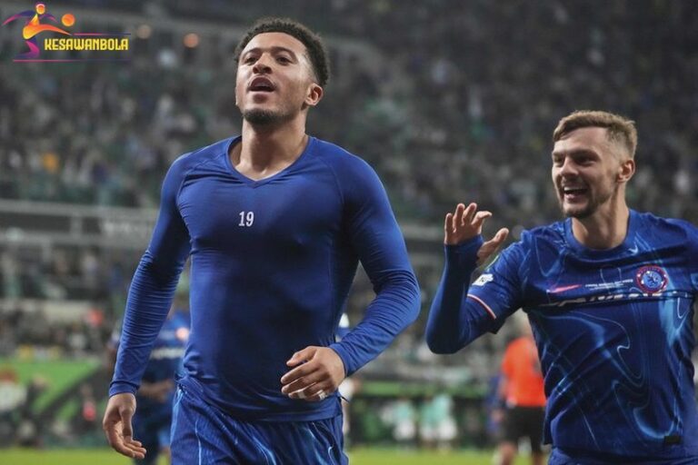 Aston Villa Bikin Kejutan: Jadon Sancho & Harvey Elliott Mendarat di Villa Park